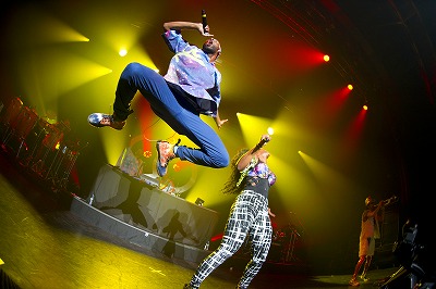 Basement Jaxx LOW 80.jpg